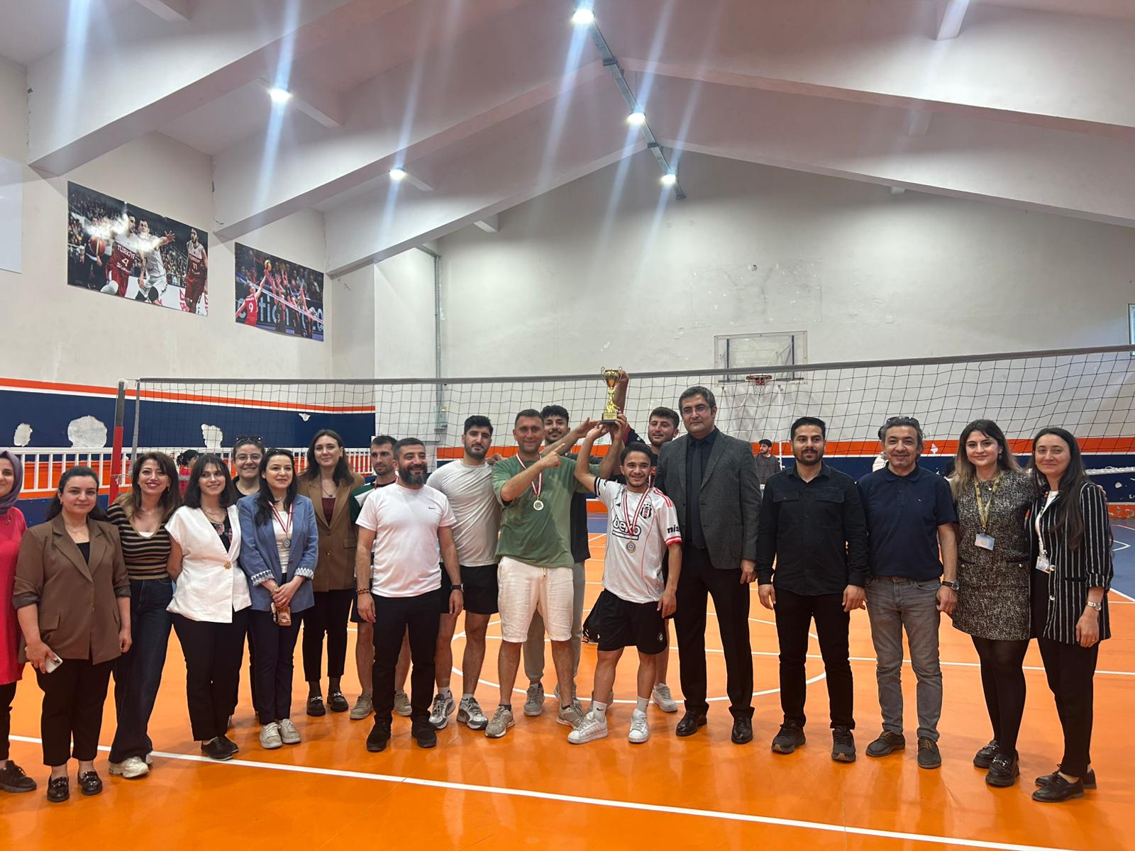 SHMYO Voleybol Turnuvası Tamamlandı